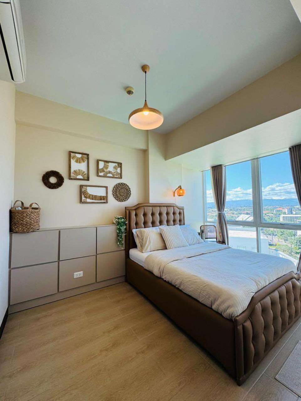 Mactan Newtown Condo With Pool Access Đảo Mactan Ngoại thất bức ảnh
